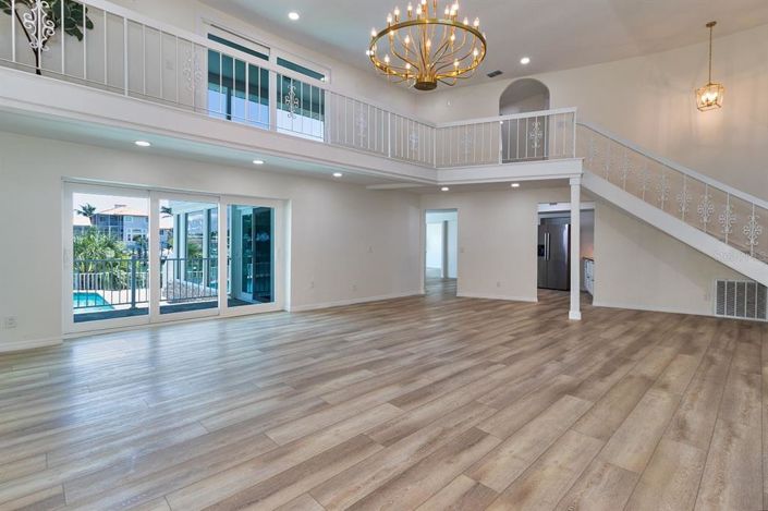 Image No.6-Propriété de 5 chambres à vendre à Floride