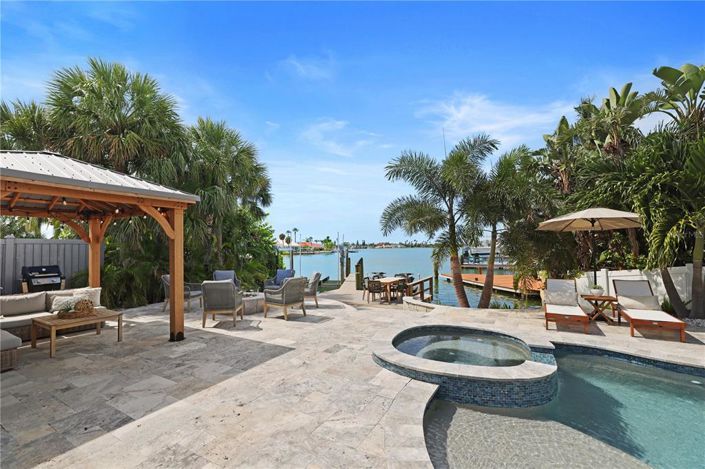 Image No.21-Propriété de 3 chambres à vendre à St. Pete Beach