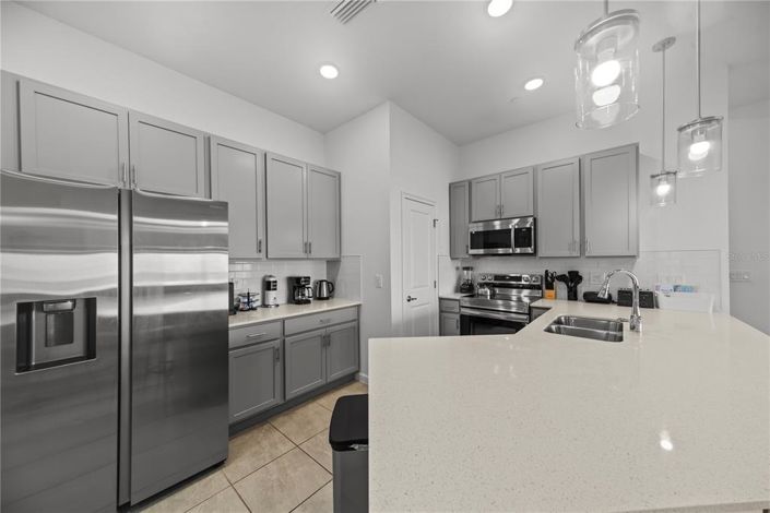 Image No.10-5 Bed Townhouse for sale