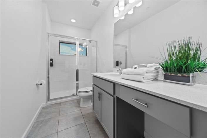 Image No.16-5 Bed Townhouse for sale