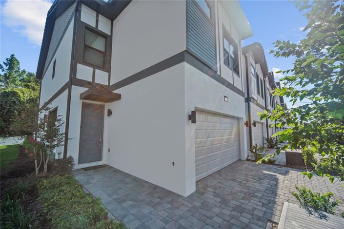 Image No.3-5 Bed Townhouse for sale