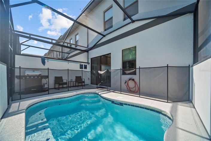 Image No.33-5 Bed Townhouse for sale