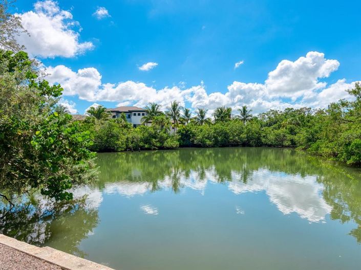 Image No.4-3 Bed Property for sale