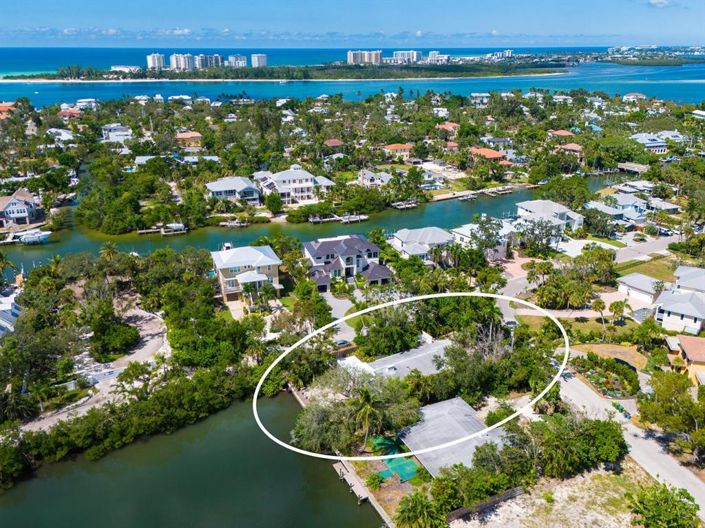 Image No.5-3 Bed Property for sale