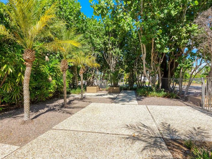 Image No.8-3 Bed Property for sale