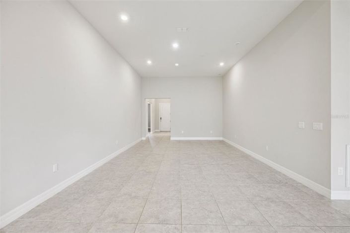 Image No.12-Propriété de 4 chambres à vendre à Orlando