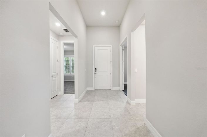 Image No.5-Propriété de 4 chambres à vendre à Orlando