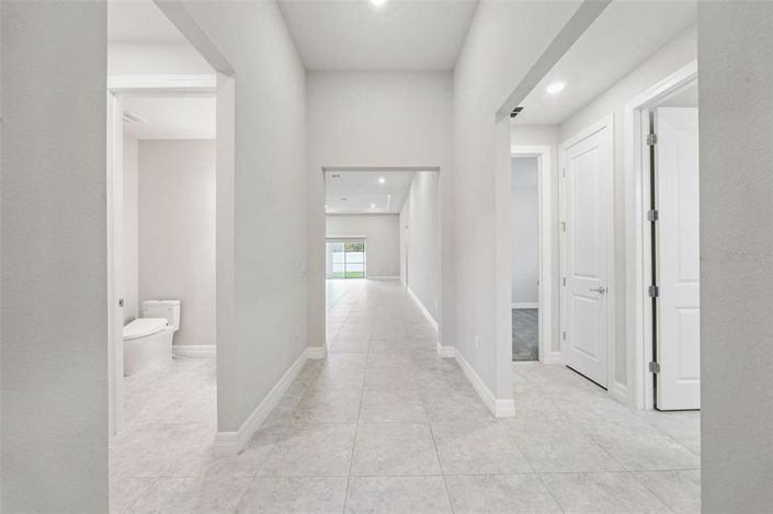 Image No.8-Propriété de 4 chambres à vendre à Orlando