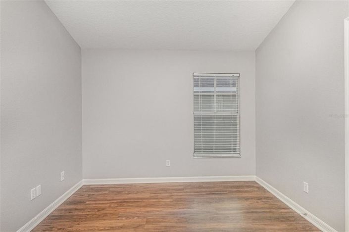 Image No.10-4 Bed Property for sale