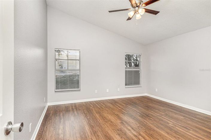 Image No.7-4 Bed Property for sale