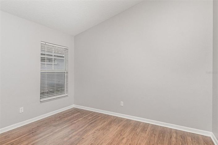 Image No.9-4 Bed Property for sale