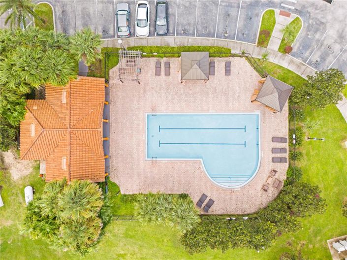 Image No.40-3 Bed Townhouse for sale