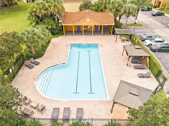 Image No.41-3 Bed Townhouse for sale