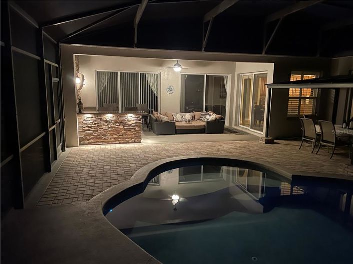 Image No.24-4 Bed Property for sale