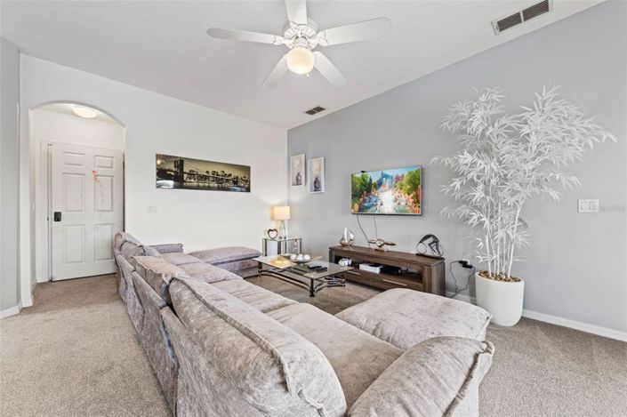 Image No.16-4 Bed Property for sale