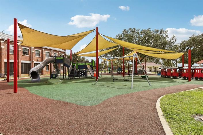 Image No.28-4 Bed Property for sale