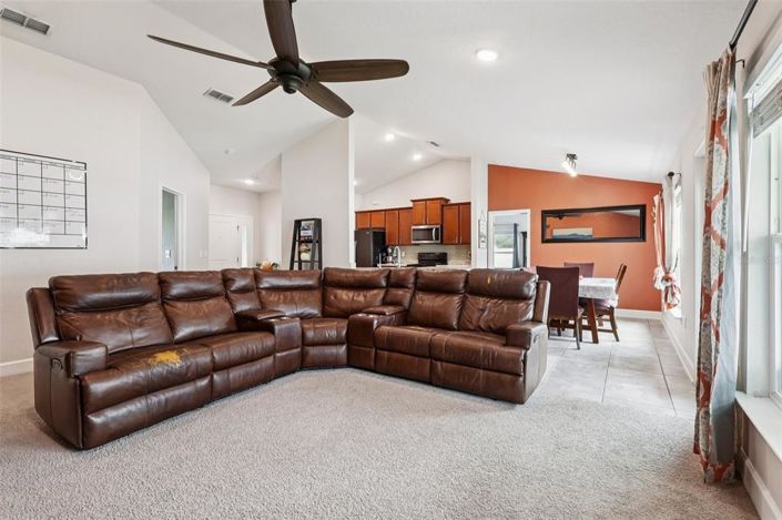 Image No.3-4 Bed Property for sale