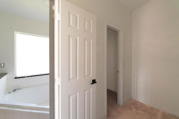 Image No.12-Propriété de 4 chambres à vendre à Davenport