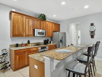 fa005713