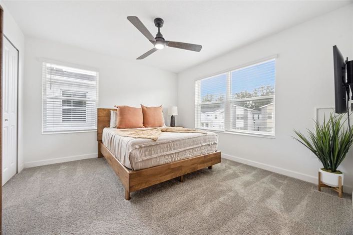 Image No.24-5 Bed Townhouse for sale