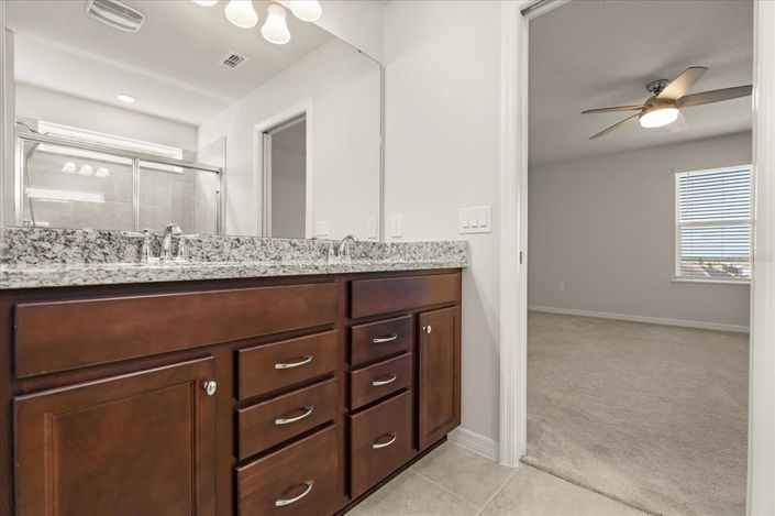 Image No.11-5 Bed Property for sale