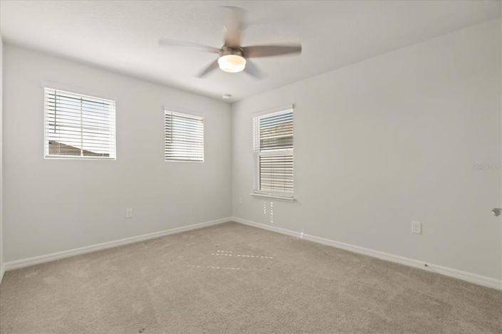 Image No.20-5 Bed Property for sale