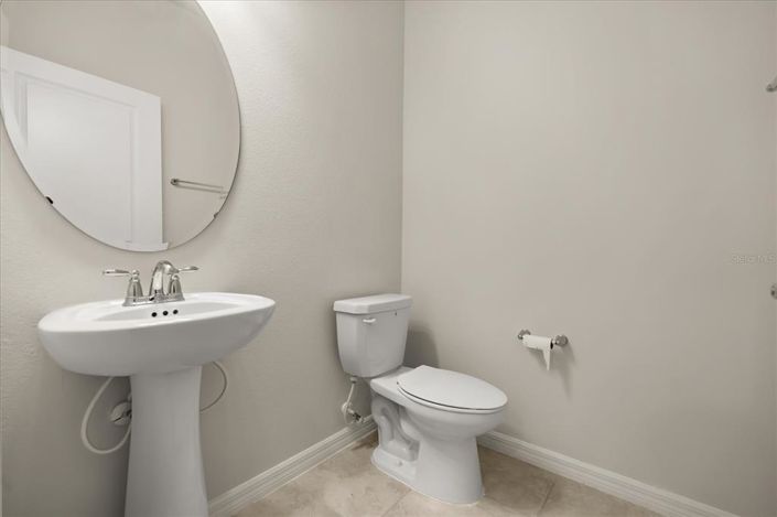 Image No.26-5 Bed Property for sale