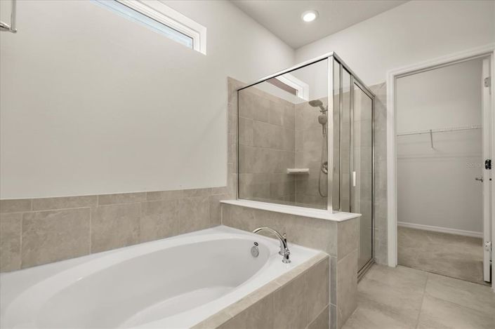 Image No.29-5 Bed Property for sale