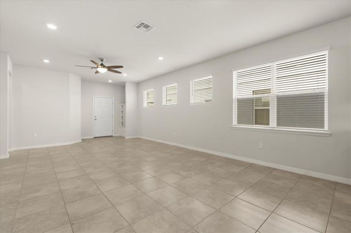 Image No.32-5 Bed Property for sale