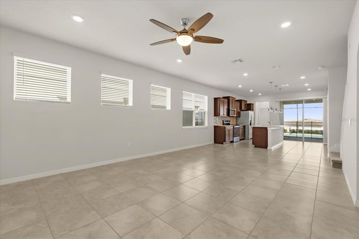 Image No.4-5 Bed Property for sale