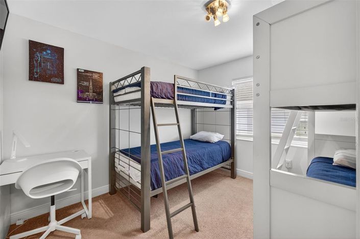 Image No.37-3 Bed Property for sale