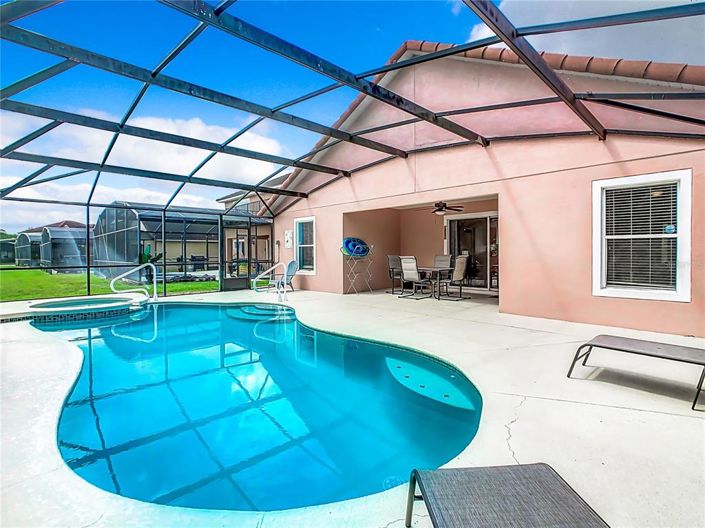 Image No.28-3 Bed Property for sale