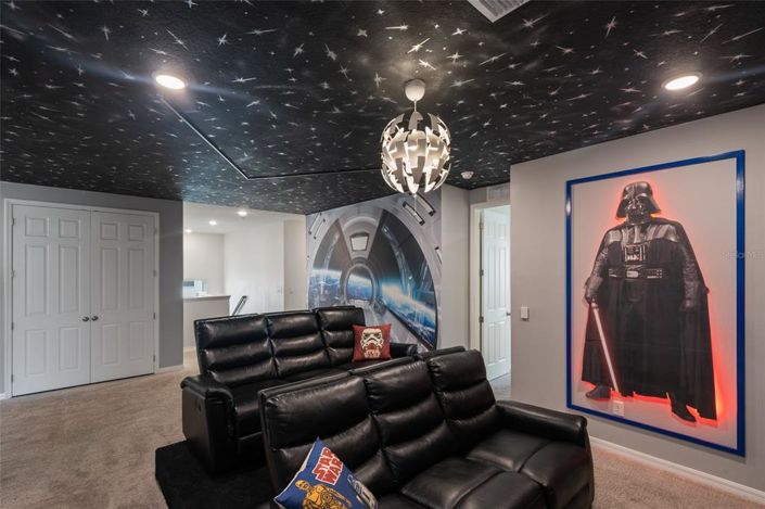 Image No.37-9 Bed Property for sale