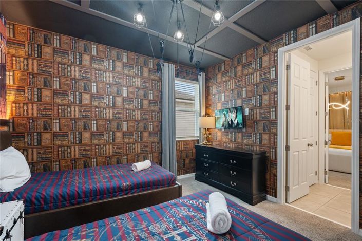 Image No.63-9 Bed Property for sale