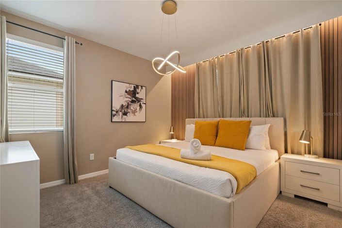 Image No.65-9 Bed Property for sale