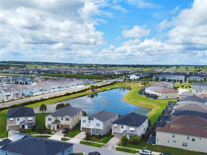 Image No.77-9 Bed Property for sale