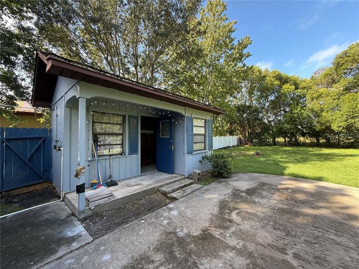 Image No.5-3 Bed Property for sale