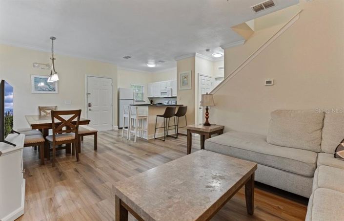 Image No.6-4 Bed Townhouse for sale