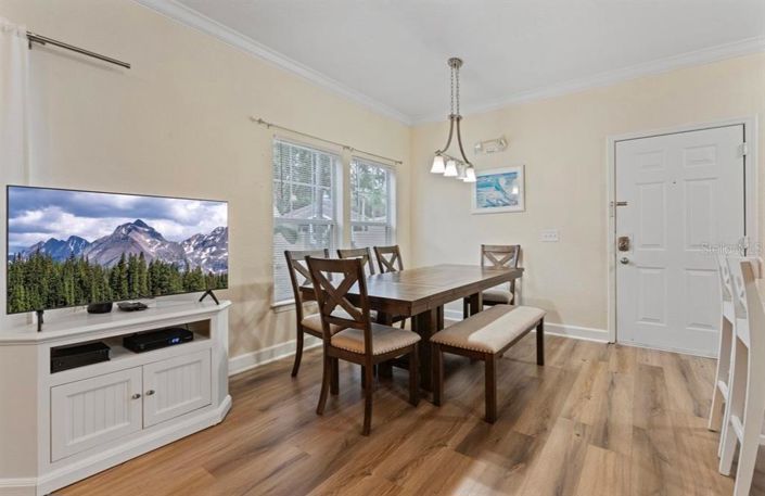 Image No.7-4 Bed Townhouse for sale