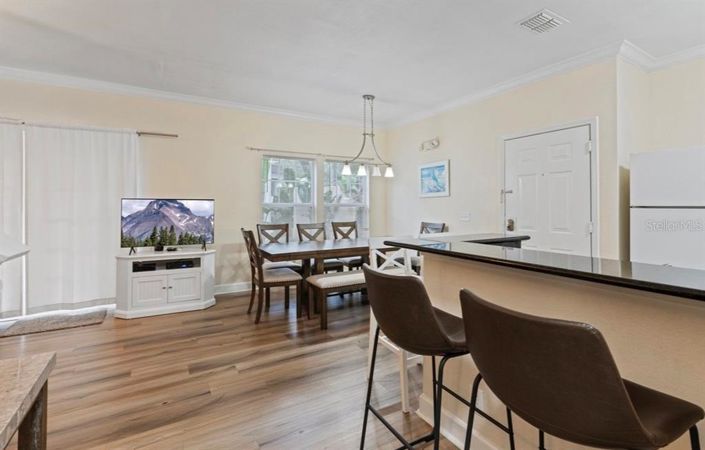 Image No.8-4 Bed Townhouse for sale