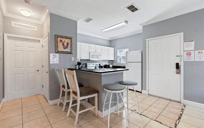 Image No.11-4 Bed Townhouse for sale