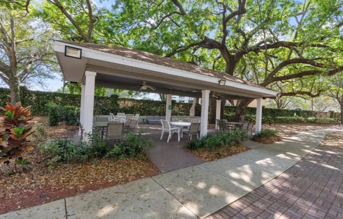 Image No.35-4 Bed Townhouse for sale