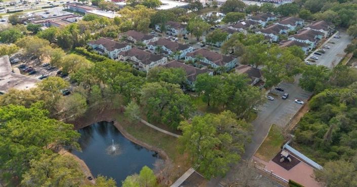 Image No.40-4 Bed Townhouse for sale