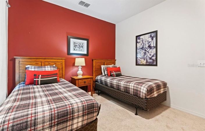 Image No.25-4 Bed Townhouse for sale