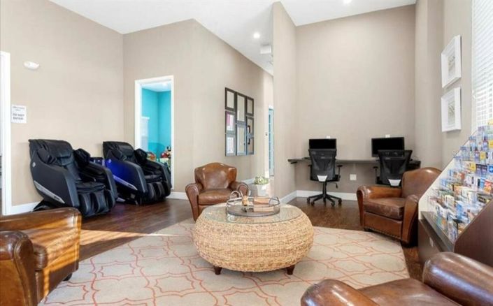 Image No.30-4 Bed Townhouse for sale