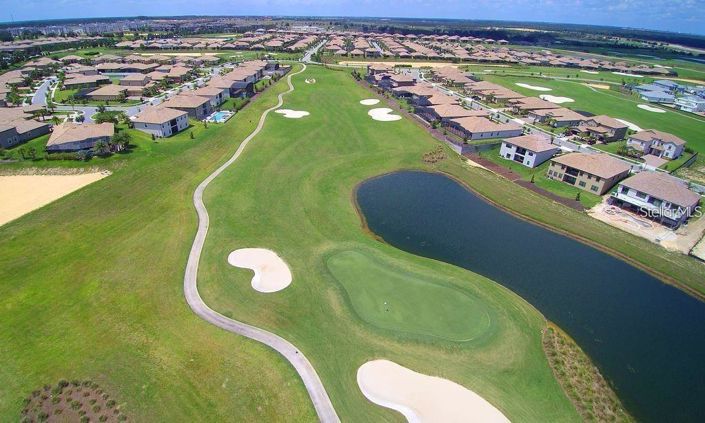 Image No.71-6 Bed Property for sale