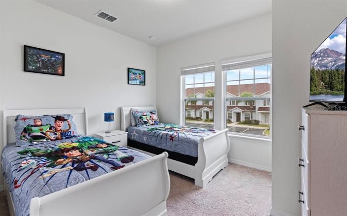 Image No.24-4 Bed Townhouse for sale