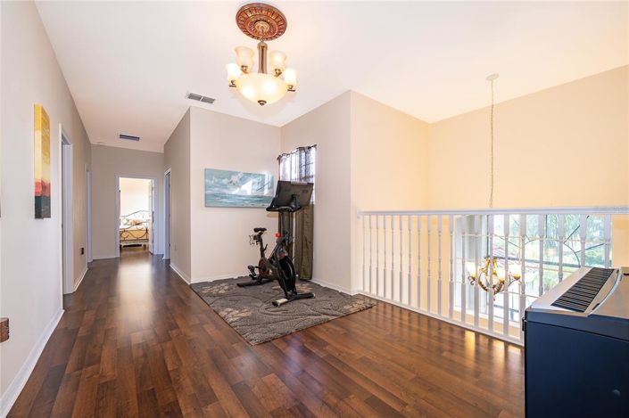 Image No.24-6 Bed Property for sale