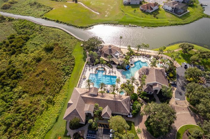 Image No.44-6 Bed Property for sale