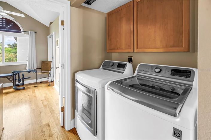 Image No.14-3 Bed Townhouse for sale